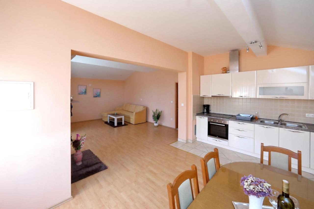 Apartmani Jagoda Бибинє Екстер'єр фото